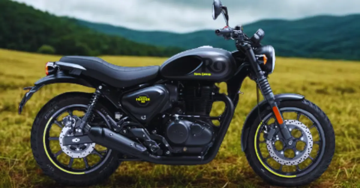 Royal Enfield Hunter 350 in Graphite Grey